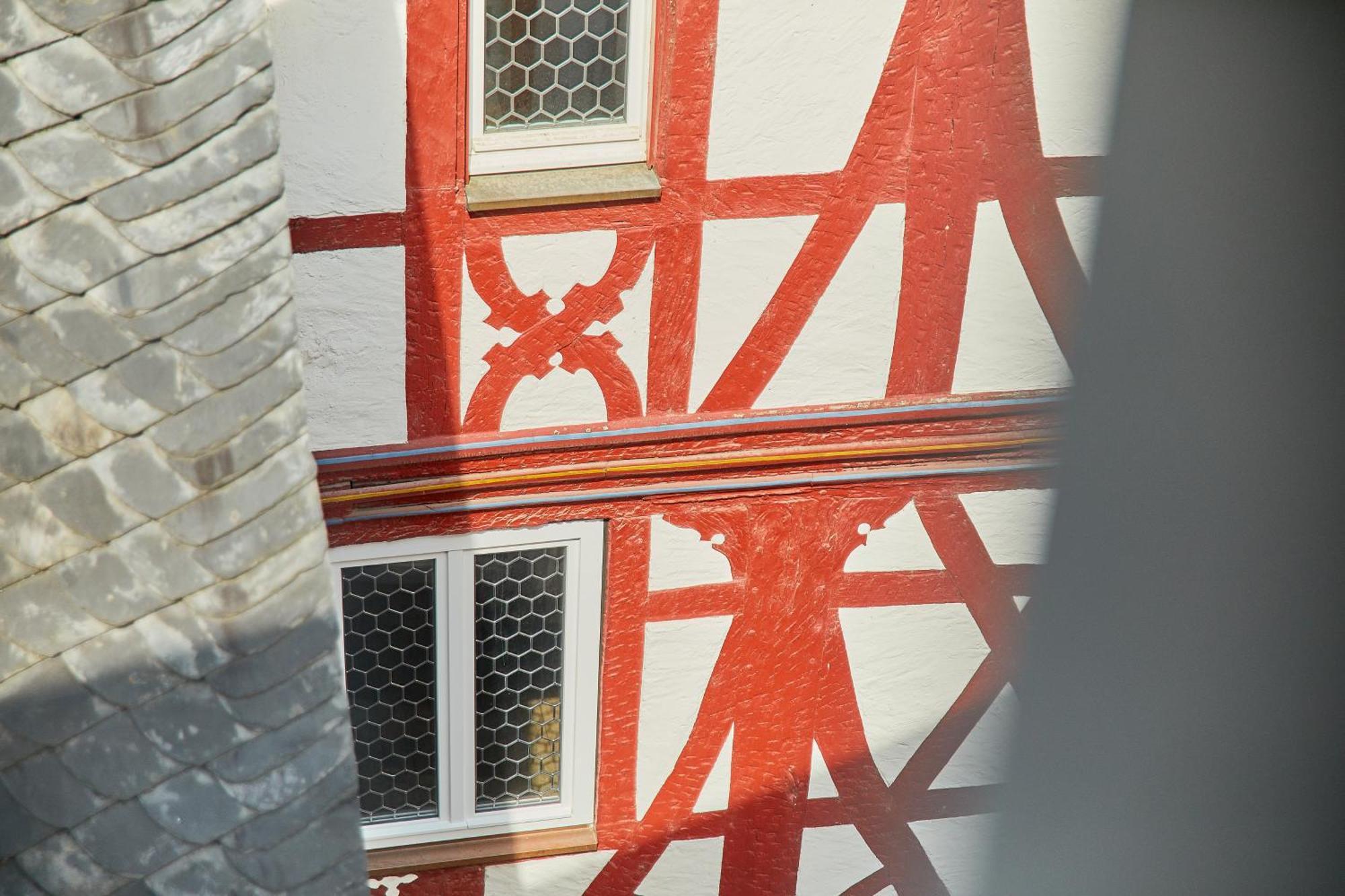 Fachwerkperle Am Historischen Marktplatz Bernkastel-Kues Ngoại thất bức ảnh
