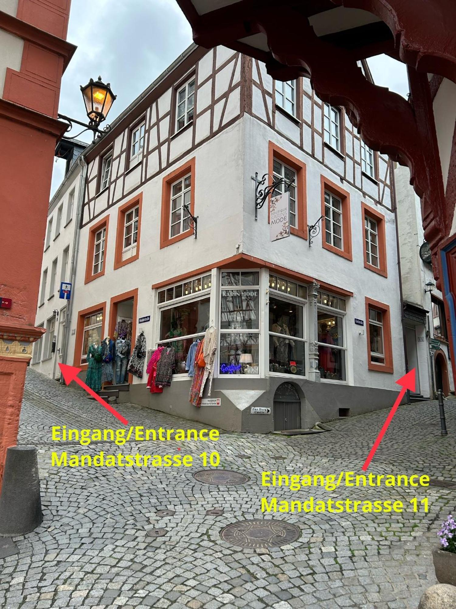 Fachwerkperle Am Historischen Marktplatz Bernkastel-Kues Ngoại thất bức ảnh